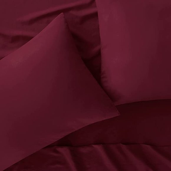 SERTA Simply Clean Soft Hypoallergenic Stain Resistant Deep Pocket 4 PiecesKing - Picture 2 of 6